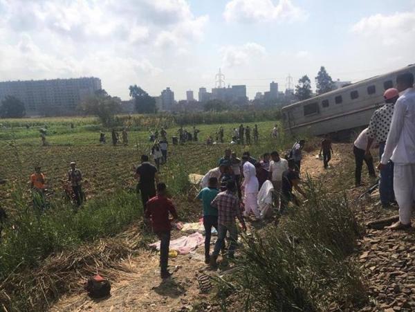 أكثر من 150 قتيل وجريح في حادثة تصادم قطارين في الاسكندرية بمصر
