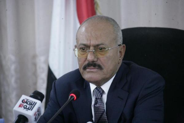 صالح يجتمع باللجنة العامة لحزبه.. وهذا النص الكامل لكلمته.. ورده على البيان رقم (1) للحوثيين