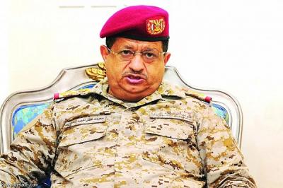 مواقع: الرئيس هادي يطيح بالمقدشي من منصبه في رئاسة الاركان