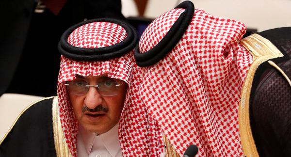 أمير سعودي يرسل معايدة ونصيحة لـمحمد بن نايف