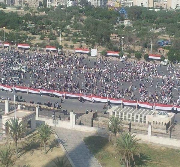 المزيد من الصور التي تكشف حجم الحضور في فعالية الحوثيين يوم امس 21 سبتمبر