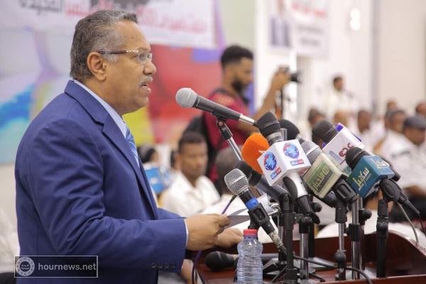 ما هو تصريح «بن دغر» الذي اثار حفيظة الجنوبيين لهاجموه ويطالبوا بإيقافه عند حده؟