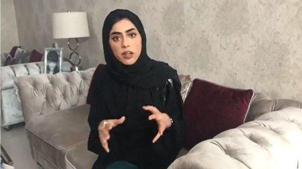 خليجية شجاعة تنقذ سائقاً من الموت وسط تخاذل المشاهدين