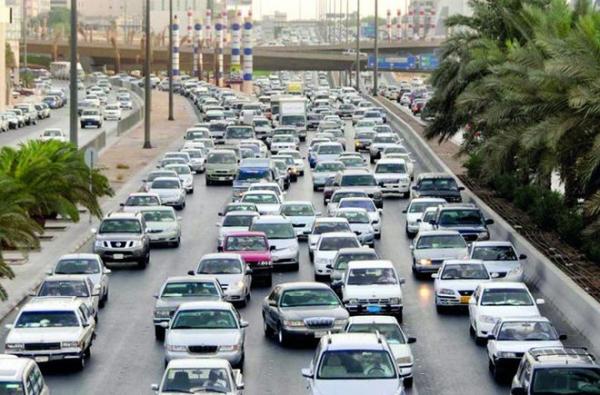مبيعات السيارات الجديدة بالسعودية تسجل 300 ألف مركبة في النصف الأول