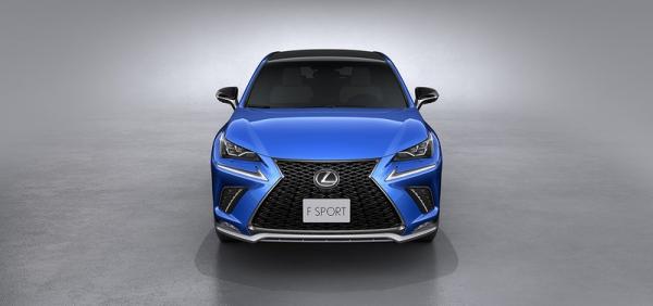 شاهد.. "لكزس" تطلق سيارتها الجريئة "NX300" بطابع رياضي وإطلالة أكثر أناقة