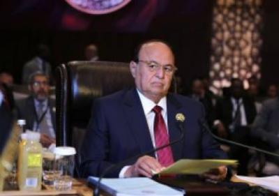 وكالة أمريكية تكشف عن فضيحة للسعودية: هادي ضمن المحتجزين رهن الإقامة الجبرية بالمملكة