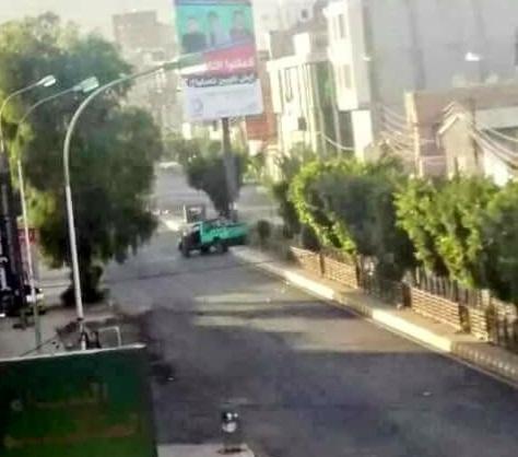 تفاصيل مقتل القيادي في جماعة الحوثي «ابو كهلان» ومرافقه عند محاولتهم محاصرة منزل طارق صالح