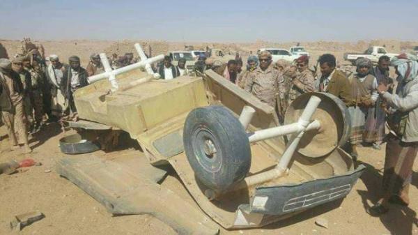 شاهد بالصور الأسلحة الوهمية من صواريخ ومدرعات التي استخدمها الحوثييون لخداع طائرات التحالف