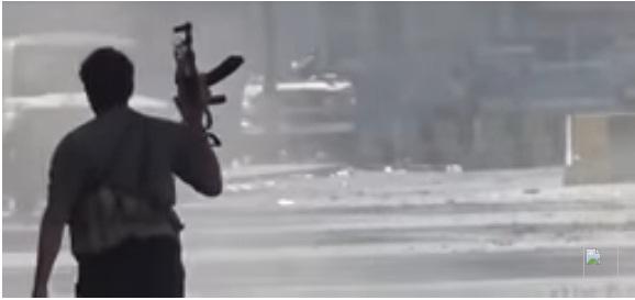 قناة بي بي سي تنشر صورا حصرية لأول مرة للقتال الذي انتهى بمقتل الرئيس الراحل علي عبدالله صالح 