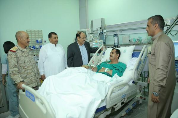 عاجل: هذا ما كتبه الفريق «علي محسن الاحمر» قبل قليل بصفحته على فيسبوك.. وأول ظهور للعقيلي (صورة)