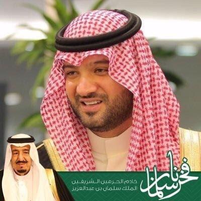 أول تعليق من أمير سعودي على أحداث عدن.. ومحاولة طرد حكومة بن دغر .. بهذه الكلمات ! (شاهد)