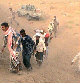 صحيفة سعودية تكشف أسرار وخفايا تهريب المتسللين عبر اليمن