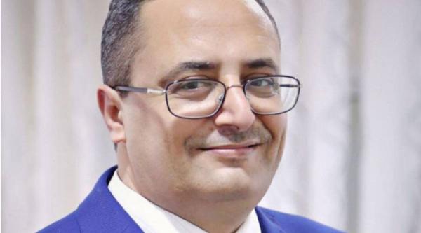 الوزير الصيادي يغادر مدينة عدن بتوجيهات من التحالف بعد دعوته للخروج في تظاهرات شعبية  لعودة الرئيس هادي من الرياض
