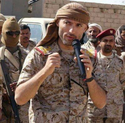 هاشم الأحمر يدخل خط المواجهة مع الحوثي .. وهذا اول عمل يقوم بعد قرار تعيينه 