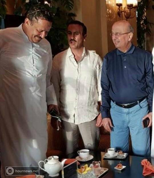 السفير أحمد علي في ظهور جديد له بأبوظبي يلتقي بقيادات كبيرة في حزب المؤتمر (صورة)