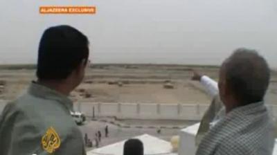 فيديو: تقرير مصور  يرصد الحرب في الجبهات الأمامية للقتال مع القاعدة وصعوبة تقدم الجيش نحو زنجبار