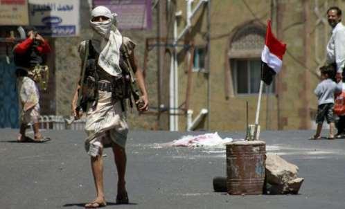 صحيفة لندنية تكشف: إخوان اليمن يشعلون الحرب لفرض سيطرتهم على تعز.. وتفاصيل ما حدث اليوم!