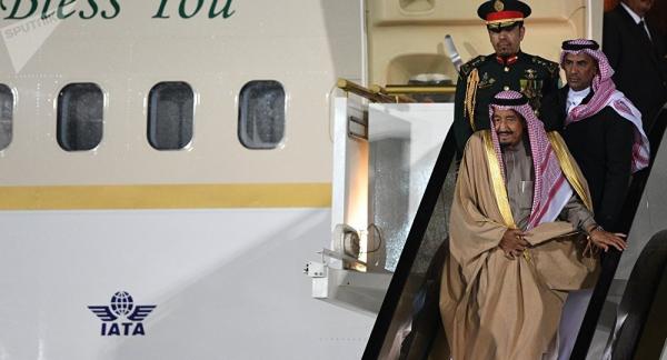الملك سلمان يغادر الرياض... والأمير متعب يعود إلى الواجهة (صور)