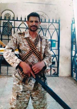 مقتل مرافق "أبو علي الحاكم" وقائد وحدة القناصة بغارة جوية (الاسم+صورة)