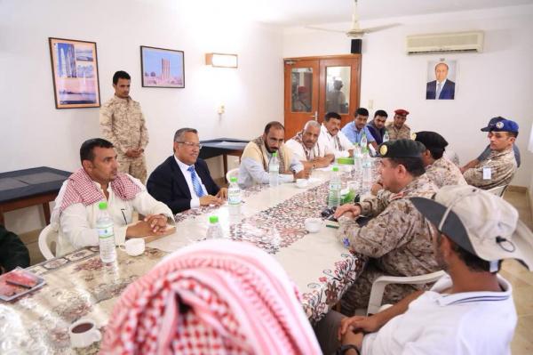 بن دغر يكشف عما دار بينه وبين اللجنة السعودية في جزيرة سقطرى (النص)