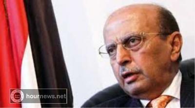 الدكتور ابو بكر القربي يبدي استغرابه من مهاجمة قيادات المؤتمر بدون أي دليل... والشيخ حازب يعلق عليه (صورة)