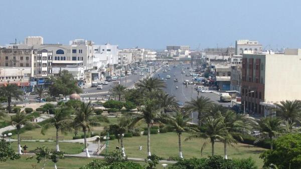 مسؤول محلي يكشف عن خطة جديدة وخطيرة للتحالف للسيطرة على مدينة الحديدة