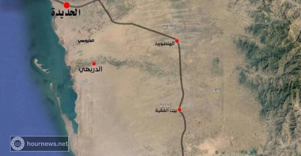 مصدر محلي : مقتل مواطن وإصابة أربعة آخرين من أسرة واحدة إثر سقوط قذيفة أطلقها الحوثيون في قرية المعاريف جنوب الدريهمي.