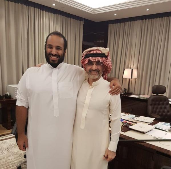 صورة (مفاجئة) لقاء محمد بن سلمان مع الوليد بن طلال تنال اعجاب السعوديين.. وهذا ما قاله!