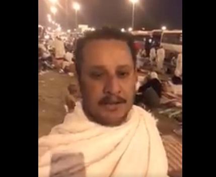 صحفي جنوبي إصلاحي يفجر مفاجأة ويدعو للرئيس الراحل "علي عبدالله صالح" من على جبل عرفة وينوي الحج عنه (فيديو)