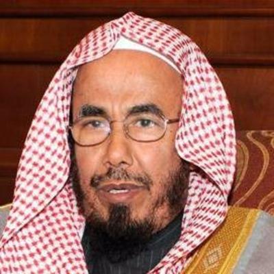 الشيخ السعودي "المطلق": الاعتقاد بتأثير الملح على طرد الشياطين ودفع العين باطل وخرافة لا يجوز فعلها