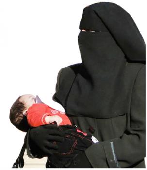 ضبط امرأة تخطف الأطفال في العاصمه