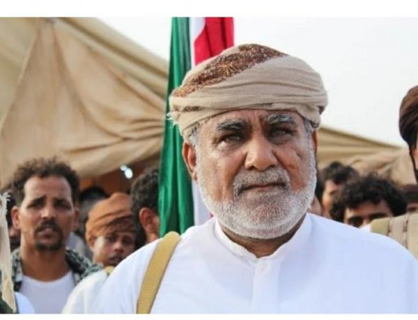 الشيخ علي سالم الحريزي يفاجئ قناة الجزيرة في مقابلة ويكشف موقف مشرف للرئيس السابق صالح