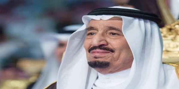 صورة تاريخية تنشر لأول مرة للملك سلمان وهو يرتدي بزته العسكرية إبان حرب السعودية مع اليمن الجنوبي