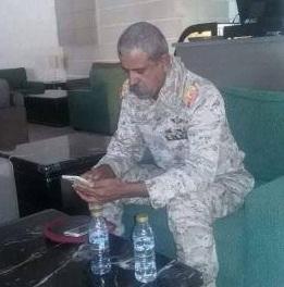 قائد رفيع في الجيش اليمني ينجو من محاولة اغتيال (صور)