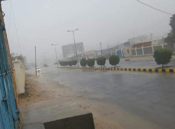 بالصور: اعصار لبان يضرب المهرة.. وصدور البيان رقم (4)
