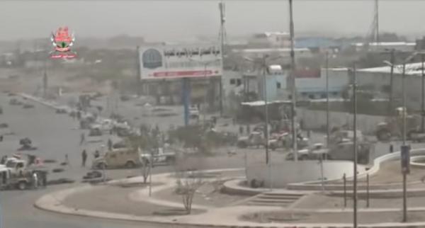 العمالقة يتقدمون داخل مدينة الحديدة.. ويخوضون معارك شرسة مع الحوثيين في هذه المناطق الهامة