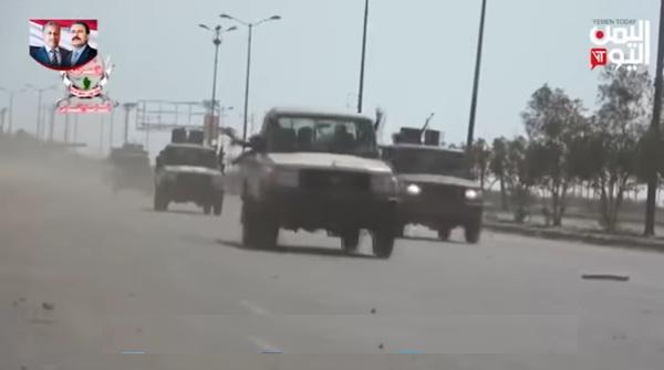 فيديو من داخل مدينة الحديدة لتقدم القوات المشتركة في الاحياء الشرقية من المدينة (شاهد)