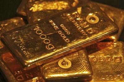 الذهب ينزل عن 1620 دولارا مع تراجع اليورو، أسعار الذهب في اليمن