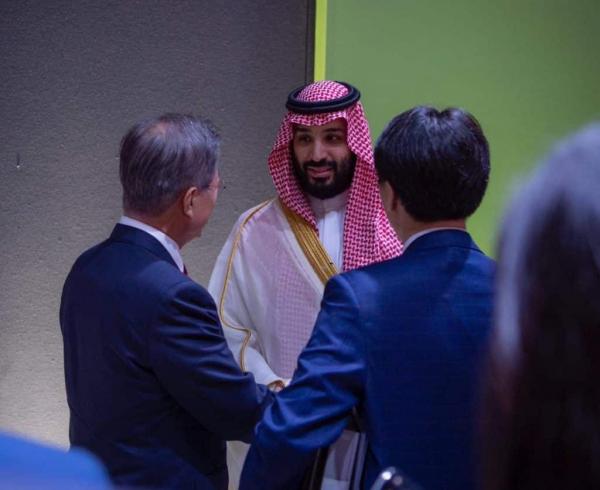 شاهد فيديو.. كيف تمت محاصرة محمد بن سلمان من قبل رؤساء مجموعة العشرين