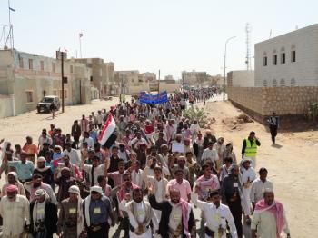 ثوار شبوة  يهتفوا:  ثورتنا مستمرة ولن نقبل أنصاف الحلول