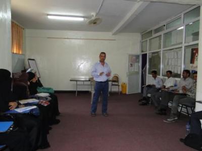 تحضيراً لتدشين برنامج إصلاح التعليم الجامعي في اليمن  مركز القانون الدولي الإنساني وحقوق الإنسان يلتقي نخبة من طلاب وطالبات جامعة تعز. 