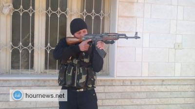 والدة الشهيد عمار الجمزاوي زغردت في زفّته وتنبأت باستشهاده قبل تنفيذه العملية بساعة والدة الشهيد عمار الجمزاوي زغردت في زفّته وتنبأت باستشهاده قبل تنفيذه العملية بساعة