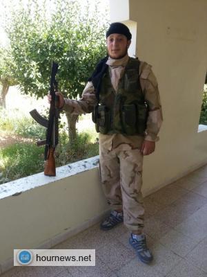 والدة الشهيد عمار الجمزاوي زغردت في زفّته وتنبأت باستشهاده قبل تنفيذه العملية بساعة والدة الشهيد عمار الجمزاوي زغردت في زفّته وتنبأت باستشهاده قبل تنفيذه العملية بساعة