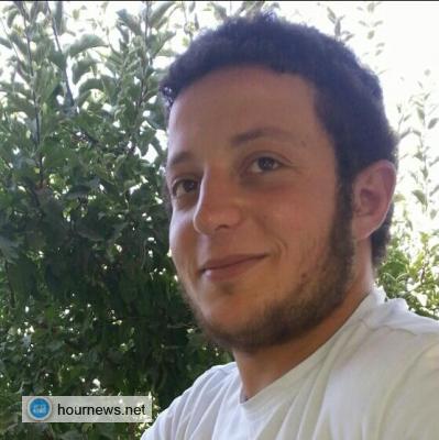 والدة الشهيد عمار الجمزاوي زغردت في زفّته وتنبأت باستشهاده قبل تنفيذه العملية بساعة والدة الشهيد عمار الجمزاوي زغردت في زفّته وتنبأت باستشهاده قبل تنفيذه العملية بساعة