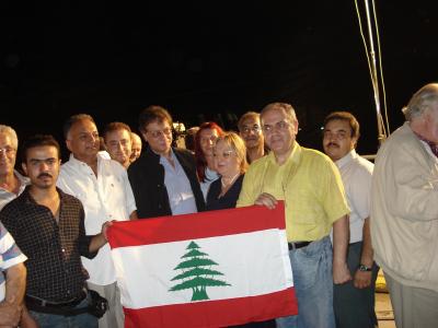 بانْدِةْ مانويلوف ومحمود درويش وأنا