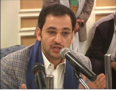 الشيخ حسين الأحمر ما أقدمت عليه جماعه الحوثي من اقتحام لمنازلنا واختطاف الشيخ سام باسم الدوله ليس إلا محاولة انتقام لمواقف الاسره من ثورتي فبراير وسبتمبر