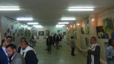 يستمر أربعة أيام    دائرة الإعلام والثقافة لإصلاح إب تفتتح معرضا للفن  التشكيلي