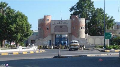 شاهدبالصورة"جريح من المقاومة الجنوبية يحرق نفسه بالسودان (تفاصيل)