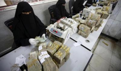 مأرب.. تنقذ العملة الوطنية من الانهيار