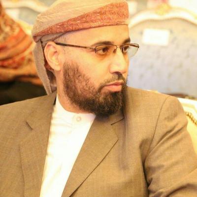 مستشار الرئيس هادي "الحميقاني" يوجه هذه الرسالة الهامة والعاجلة الى جميع أبناء تعز